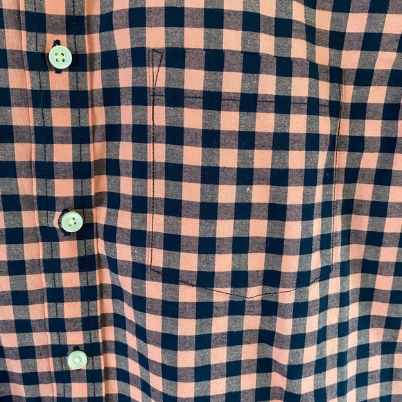 Goodfellow size med men’s plaid shirt - Picture 3 of 4